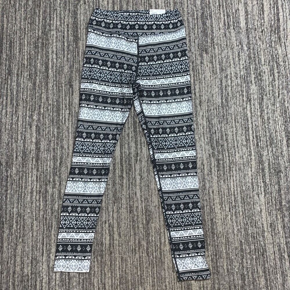 SO Womens Size Small Lounge Life‎ High Rise Skinny Leggings Black White NWT